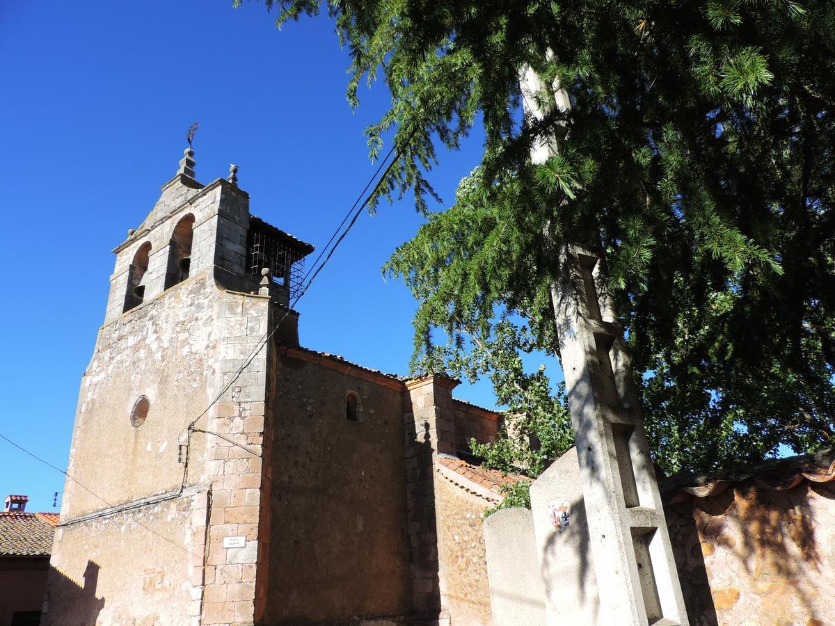 Saldana de Ayllon La Casa Del Cartero Pabloゲストハウス エクステリア 写真
